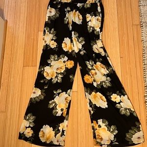 Nordstrom Socialite wide leg floral culottes